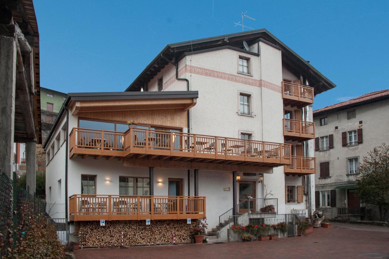Hotel Locanda Le Tre Oche Molina di Ledro Exteriér fotografie