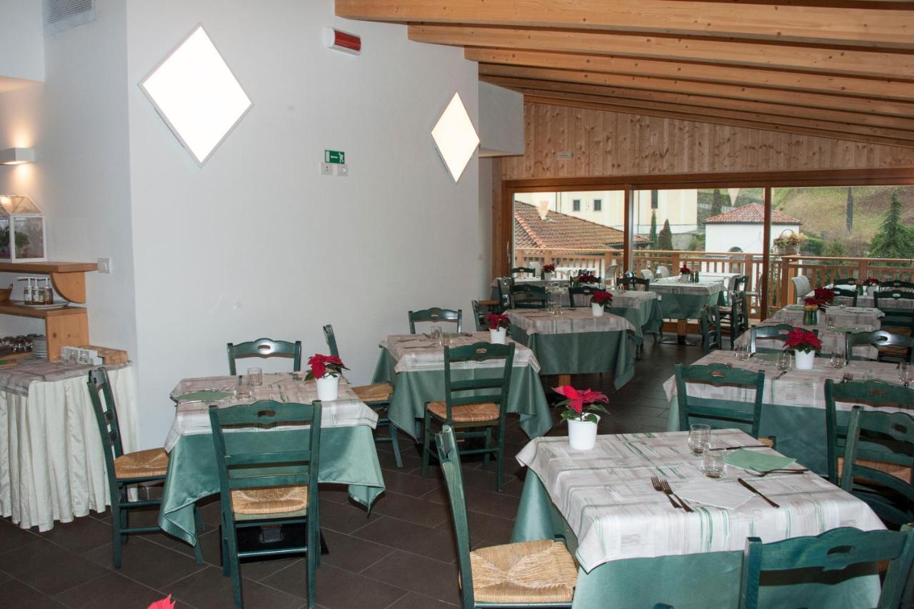 Hotel Locanda Le Tre Oche Molina di Ledro Exteriér fotografie